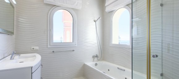 8 Schlafzimmer Villa in Malaga, Spain, Nr. 130910 31