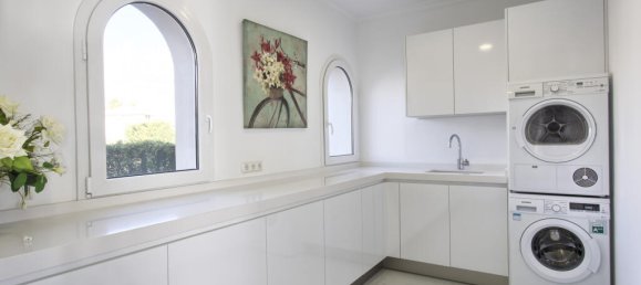 8 Schlafzimmer Villa in Malaga, Spain, Nr. 130910 26