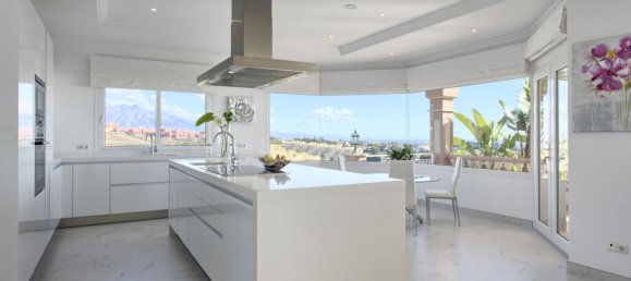 8 Schlafzimmer Villa in Malaga, Spain, Nr. 130910 24