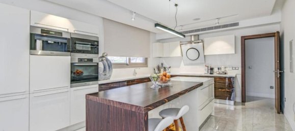 Villa de 5 dormitorios en Limassol, Cyprus No. 25430 4