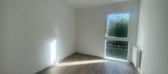 2 bedrooms Apartment in Saint-Nazaire, France No. 338530 4