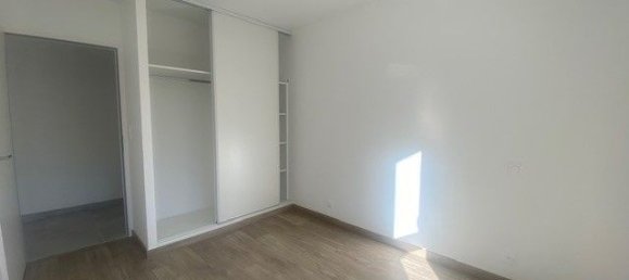 2 bedrooms Apartment in Saint-Nazaire, France No. 338530 3