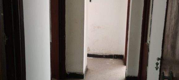 Apartamento de 3 dormitorios en La Coruña, Spain No. 107167 4