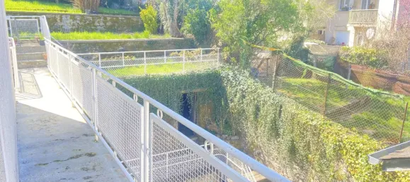 2 Schlafzimmer Wohnung in Uzerche, France, Nr. 351047 6