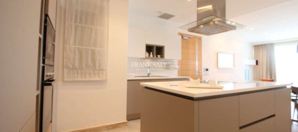 Apartamento de 3 dormitorios en Sliema, Malta No. 9867 8