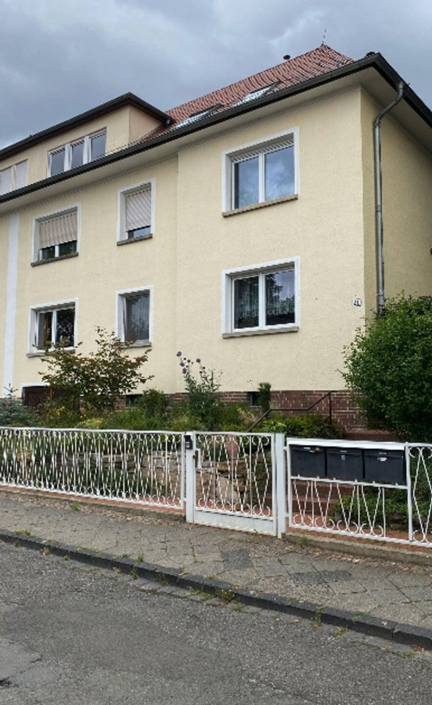 13 rooms Townhouse in Leipzig, Germany No. 234180