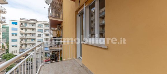 2 chambres Appartement à Rome, Italy No. 260112 16