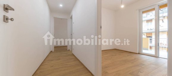 2 chambres Appartement à Rome, Italy No. 260112 25