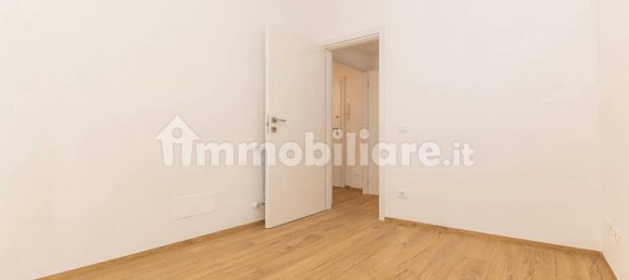 2 chambres Appartement à Rome, Italy No. 260112 12