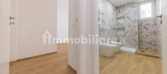 2 chambres Appartement à Rome, Italy No. 260112 24