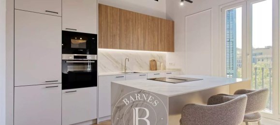 3 bedrooms Apartment in Eixample, Spain No. 143925 9