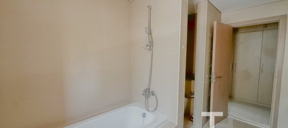 5 bedrooms Townhouse in Dubai Land, UAE No. 33306 17