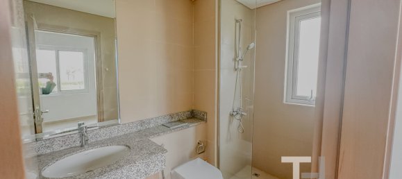 5 bedrooms Townhouse in Dubai Land, UAE No. 33306 9