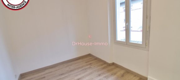 3 bedrooms Townhouse in Bonnieres-sur-Seine, France No. 179813 12