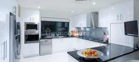 2 bedrooms Building in Floridia, Italy No. 352754 4