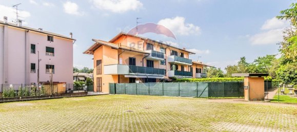 Apartamento de 3 divisões em Albizzate, Italy N.º 122353 22