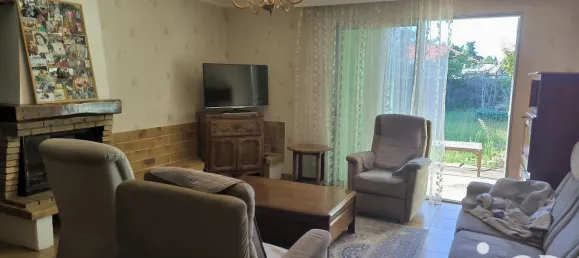 3 bedrooms House in Sorgues, France No. 316748 8