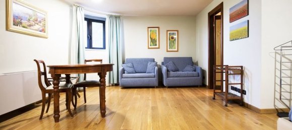 8 Schlafzimmer Villa in Arezzo, Italy, Nr. 104582 25