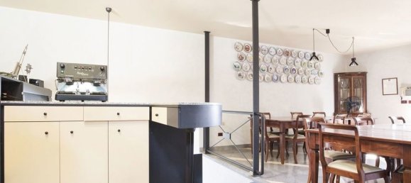 8 Schlafzimmer Villa in Arezzo, Italy, Nr. 104582 23