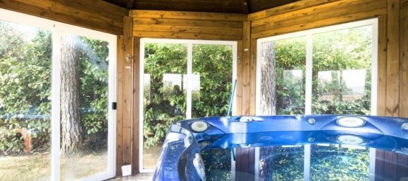 8 Schlafzimmer Villa in Arezzo, Italy, Nr. 104582 40