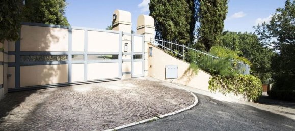 8 Schlafzimmer Villa in Arezzo, Italy, Nr. 104582 15