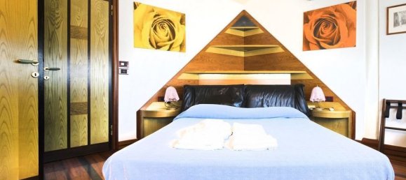 8 Schlafzimmer Villa in Arezzo, Italy, Nr. 104582 18