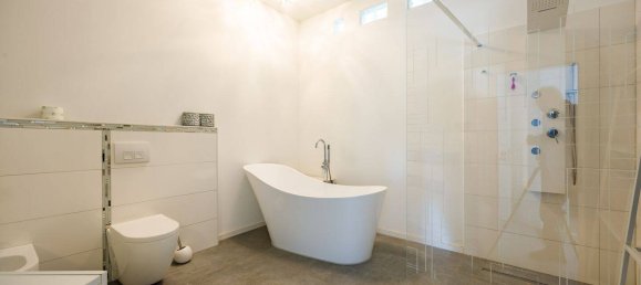 16-Zimmer Gebäude in Zollernalbkreis, Germany, Nr. 349949 8