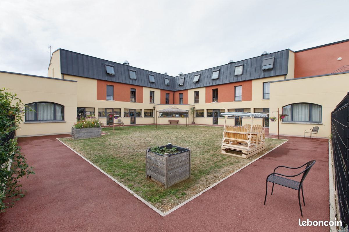 Studio à Vendeuvre-sur-Barse, France No. 252982