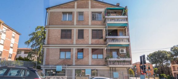 5غرفة شقة في Bologna, Italy رقم 26229 41