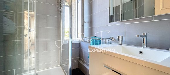 5 bedrooms House in Aveyron, France No. 353888 18