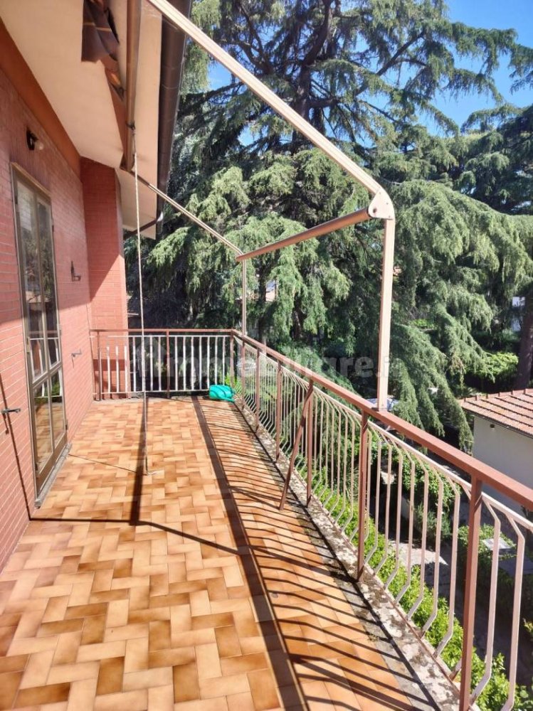 Apartamento T4 em Grottaferrata, Italy N.º 325912