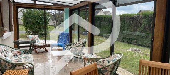 6 bedrooms House in Vineuil, France No. 50963 11