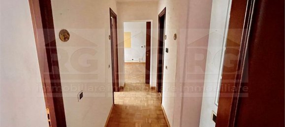 2 chambres Appartement à Genoa, Italy No. 105012 20