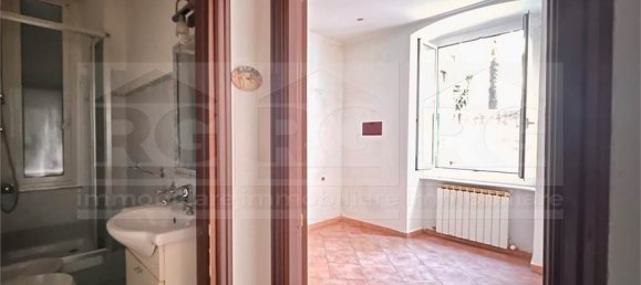 2 chambres Appartement à Genoa, Italy No. 105012 12