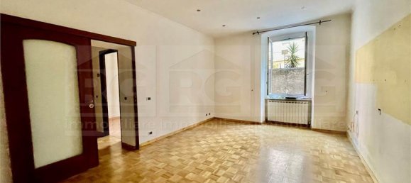 2 chambres Appartement à Genoa, Italy No. 105012 2