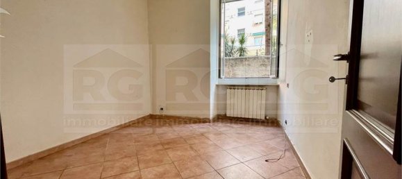 2 chambres Appartement à Genoa, Italy No. 105012 8