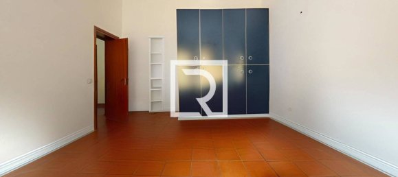 Квартира с 3 спальнями в Форли, Италия № 330154 6