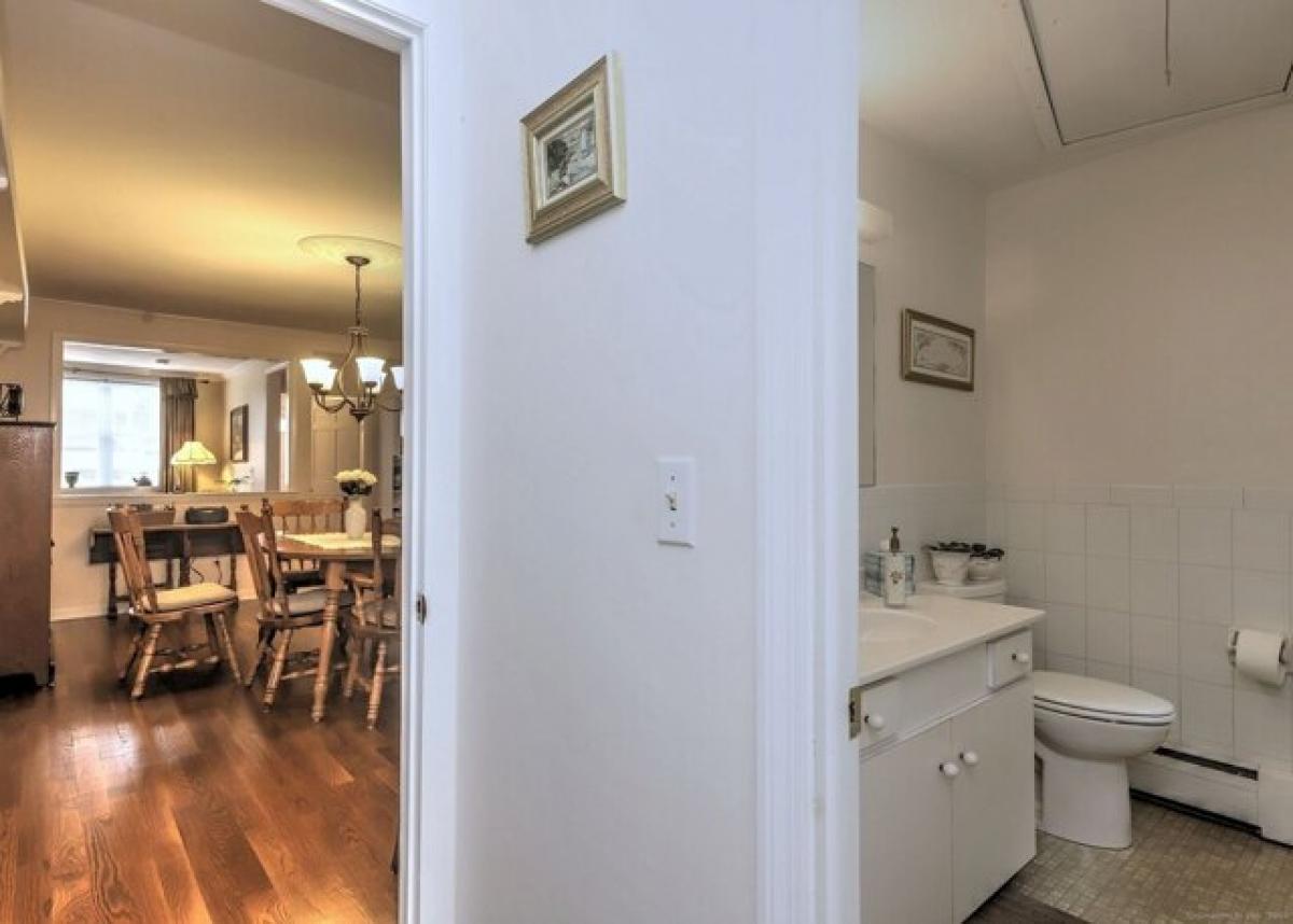 2 bedrooms House in Shelton, USA No. 405311