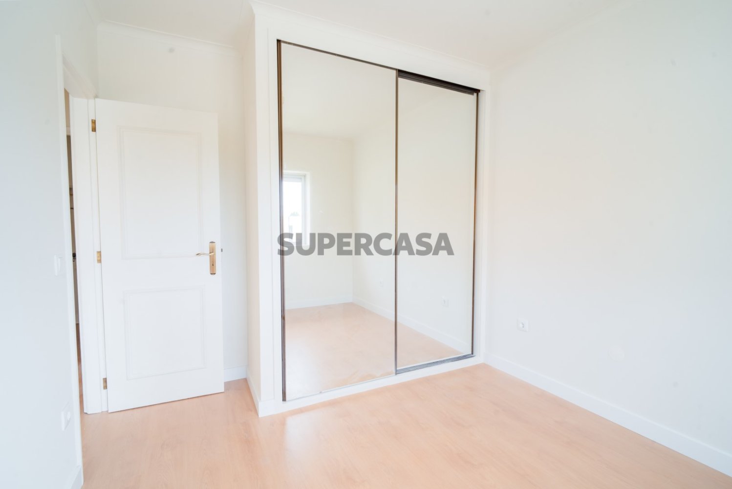 3 bedrooms Apartment in Vila Nova de Gaia, Portugal No. 282393