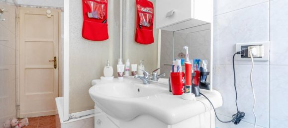 Apartamento de 2 habitaciónes en Segrate, Italy No. 290579 18