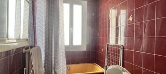 1 bedroom Apartment in Bagnolet, France No. 357085 6