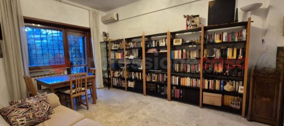 Apartamento de 3 habitaciónes en Rome, Italy No. 28572 5