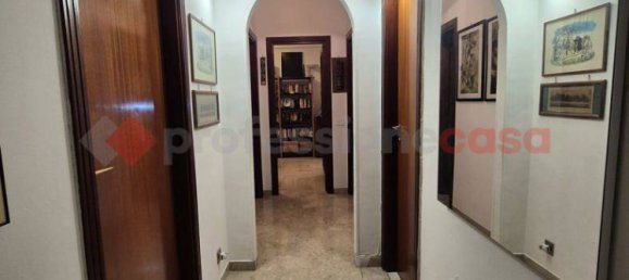 Apartamento de 3 habitaciónes en Rome, Italy No. 28572 6