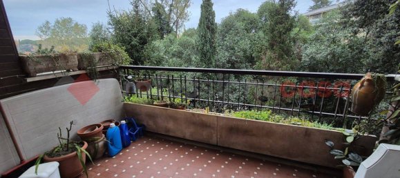 Apartamento de 3 habitaciónes en Rome, Italy No. 28572 3