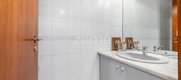 3 bedrooms House in Porto, Portugal No. 109803 26