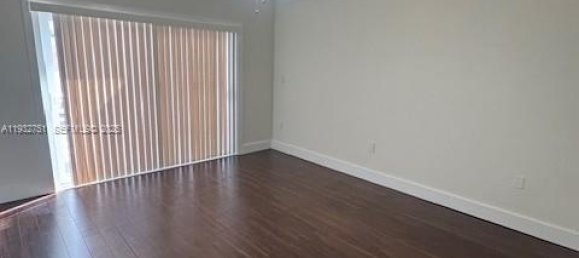 3 Schlafzimmer Gewerbliche Immobilien in Miami, USA, Nr. 614706 8