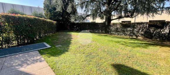 4-salle Maison à Lissone, Italy No. 234818 13