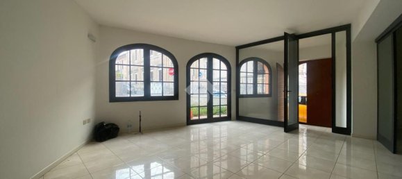 170m² Office in Castiglione delle Stiviere, Italy No. 151875 8