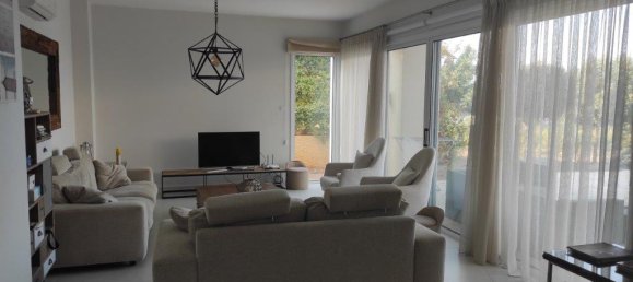 3 dormitorios villa en venta en Paphos, Cyprus № 6050 18
