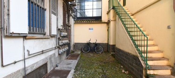 3 bedrooms Apartment in Milan, Italy No. 362647 24